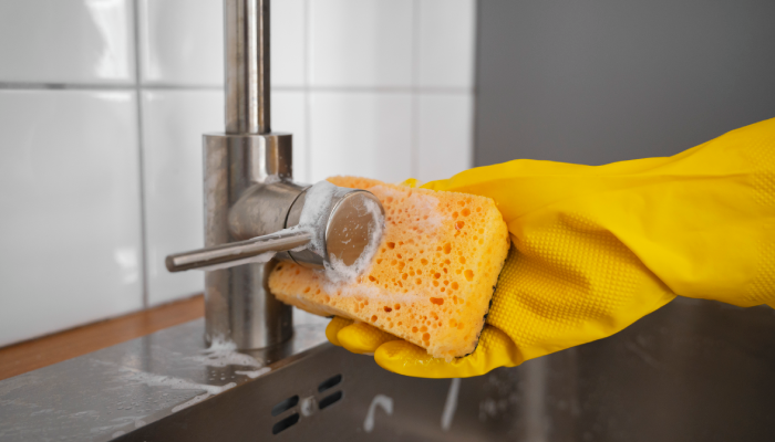 Kitchen cleaning